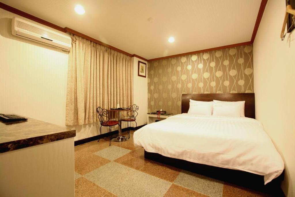 New World Hotel Yongsan 서울특별시 외부 사진